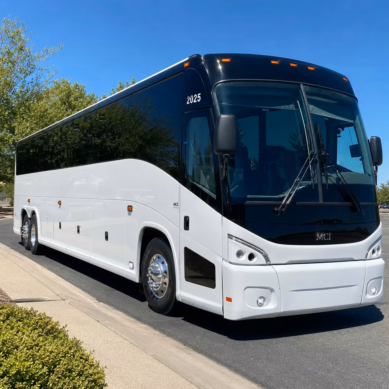 concert nights at viejas arena and pechanga arena san diego are a breeze with a bus