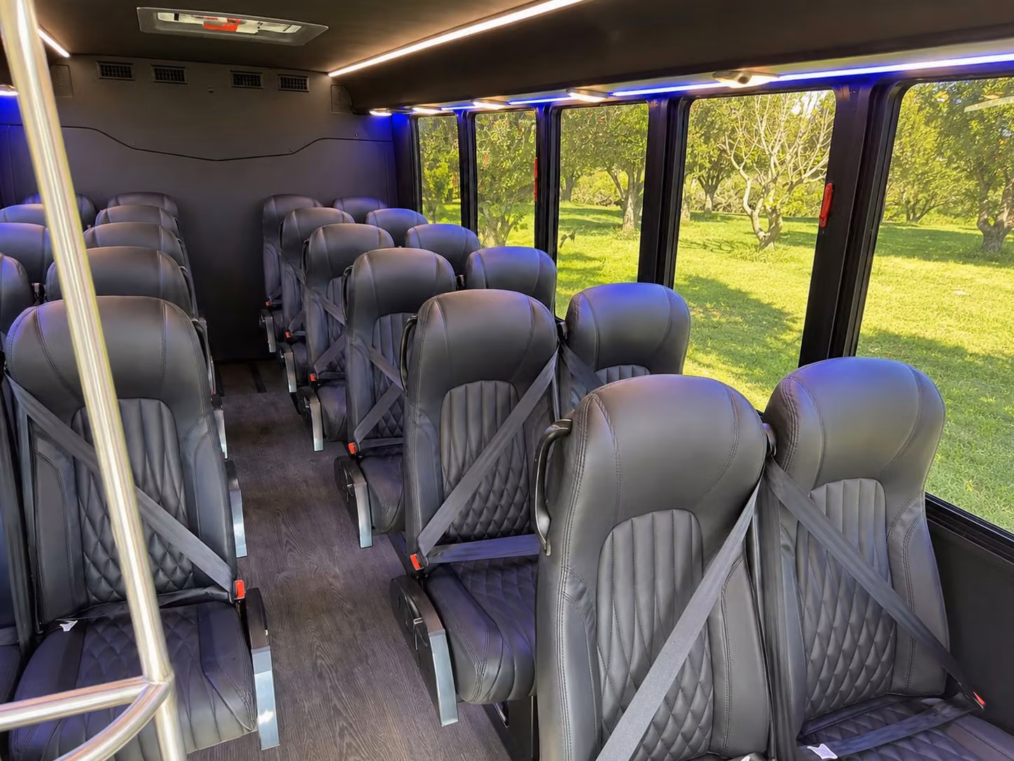 national city 20 passenger minibus rental