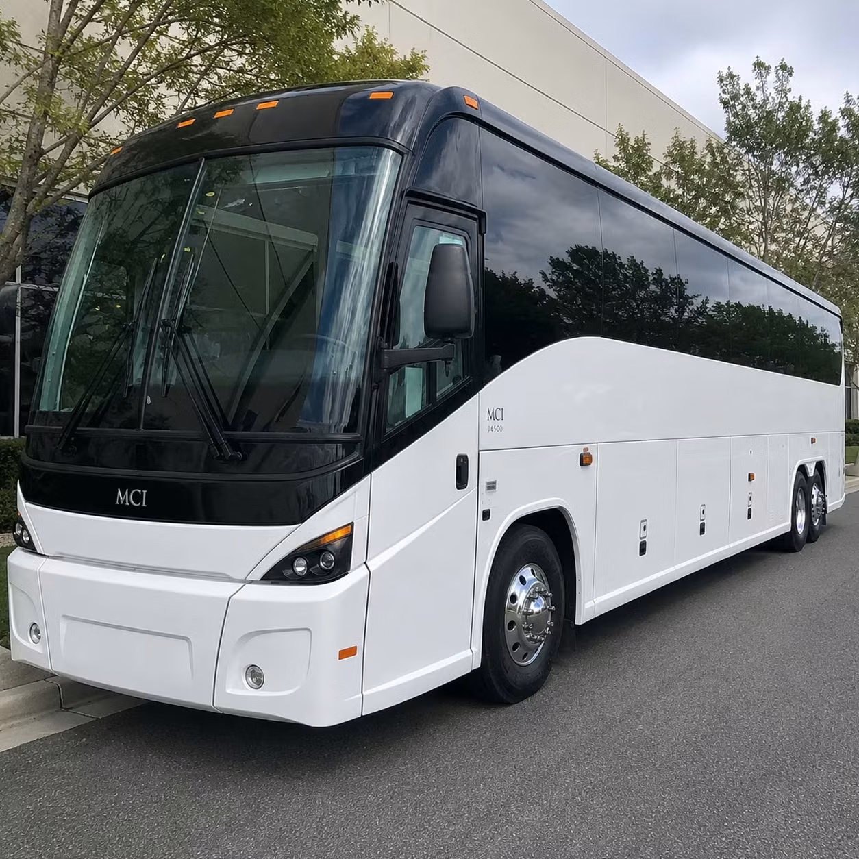 shuttle transfers between national city and naval base san diego